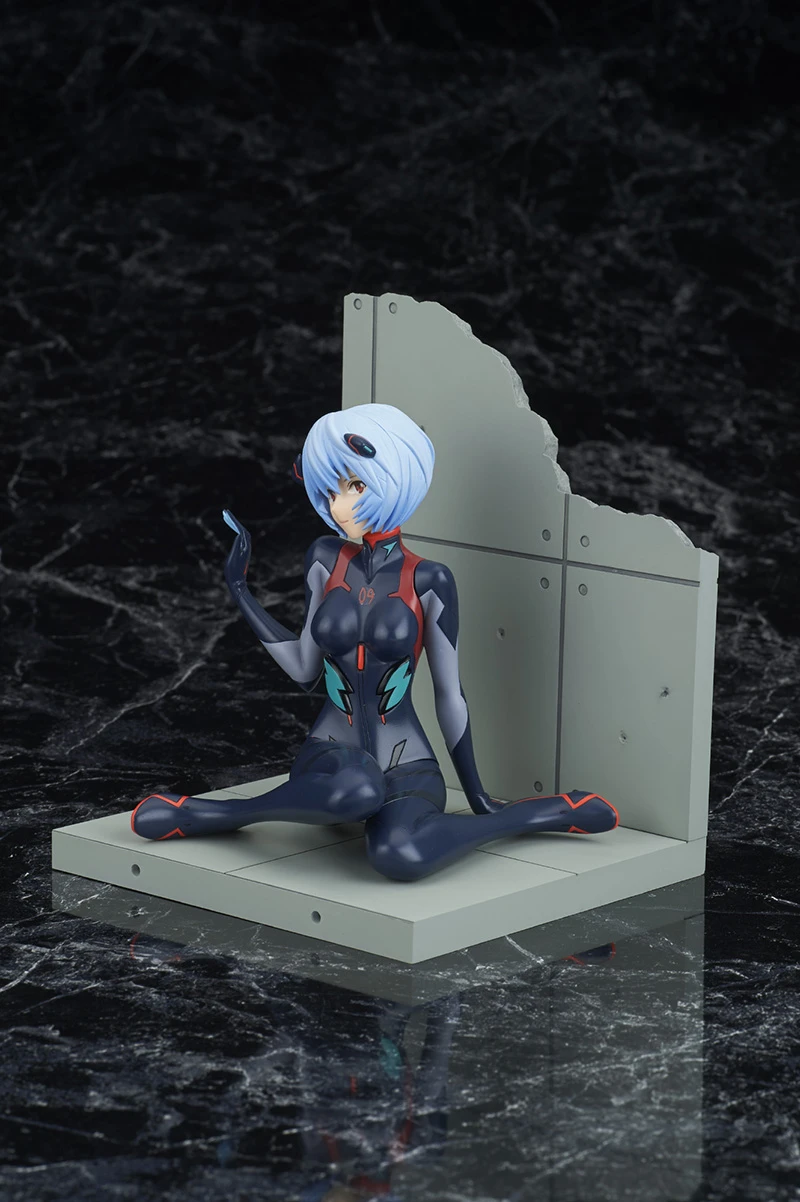 Rei Ayanami Plugsuit Ver. New Movie Edition (SALE) 6 Rei Ayanami Plugsuit Ver. New Movie Edition (SALE) - Image 4
