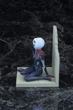 Rei Ayanami Plugsuit Ver. New Movie Edition (SALE) 14 Rei Ayanami Plugsuit Ver. New Movie Edition (SALE) -Toy Shop product image 3576